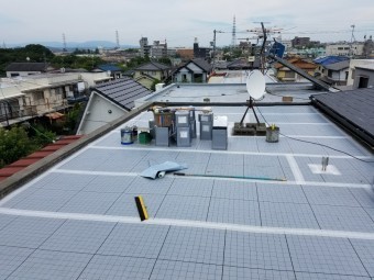 通気緩衝シート貼