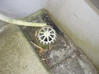 バルコニー排水溝