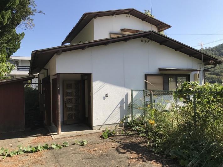 晴れ建物前景