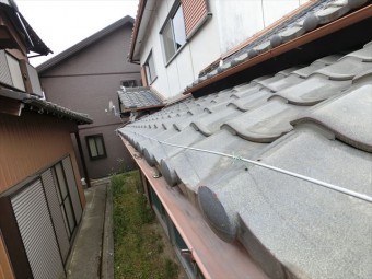 瓦屋根