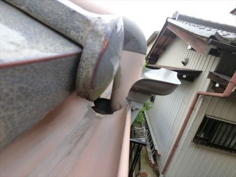 瓦屋根