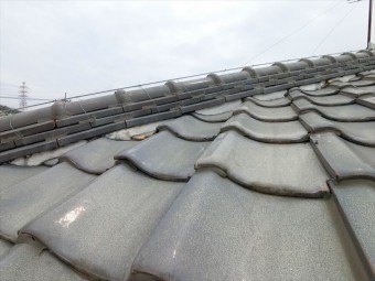 瓦屋根