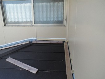 屋根カバー工法