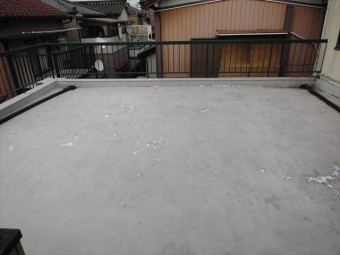 屋根の全景