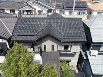 屋根の全景