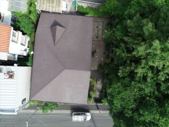 屋根の全景