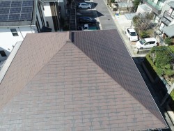 方形屋根ドローン写真
