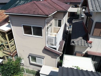 洋室雨漏りの屋根
