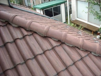 下屋根