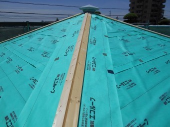 屋根カバー工事