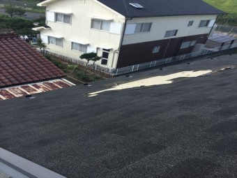 屋根材が飛んだ部分