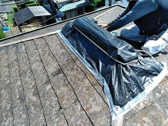 換気棟が飛んだ屋根