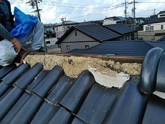 急勾配 棟瓦が飛んだ