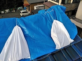 瓦屋根の養生