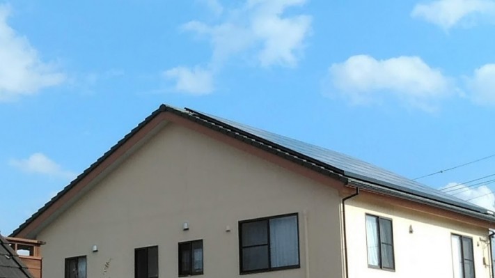 太陽光パネルがある屋根