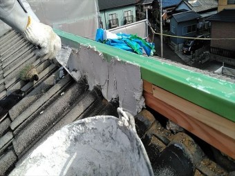 セメント瓦の塗装