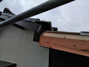 増築部の屋根改修