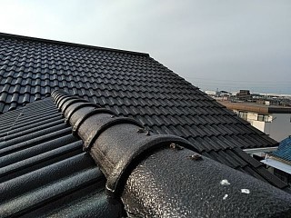 屋根外壁塗装、棟板金補修施工後