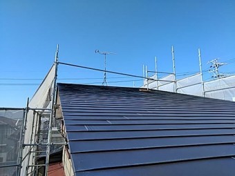 屋根カバー工事