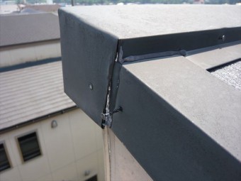 板金の釘浮き