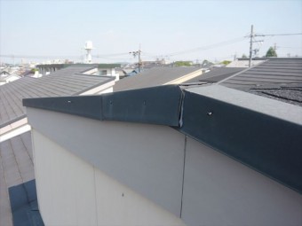 ケラバ板金の釘浮き