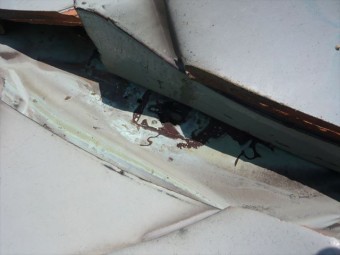 谷板金の腐食