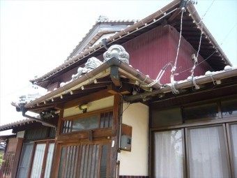 家の全景
