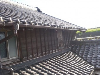 大屋根の雨樋の劣化
