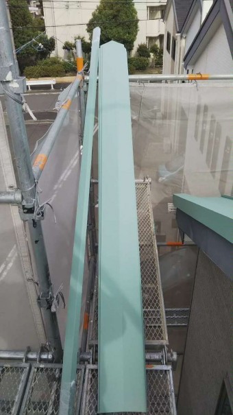 屋根カバー工法