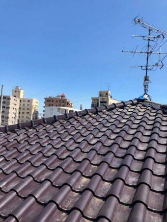 瓦屋根