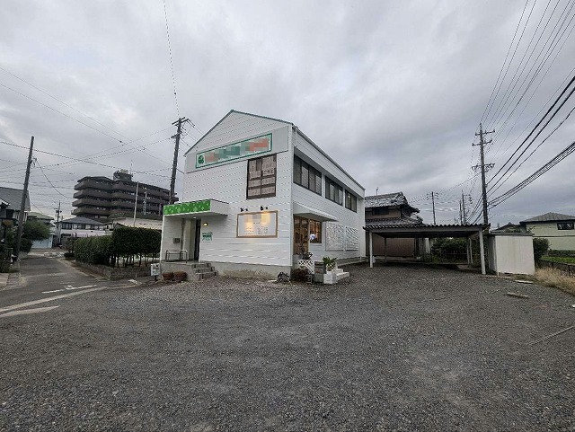 日進市で店舗建物の外壁や鉄部、木部などへの塗装メンテナンス、完成後の仕上がり