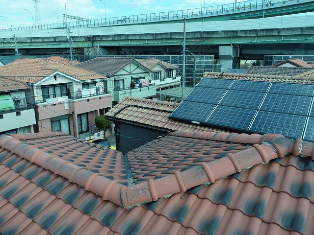 名古屋市中川区のモニエル瓦屋根の住宅にて点検と見積り依頼、漆喰の著しい劣化を確認