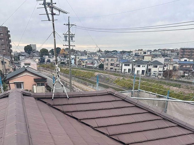 名古屋市緑区で劣化した棟瓦と袖瓦の取り直し工事完成状況