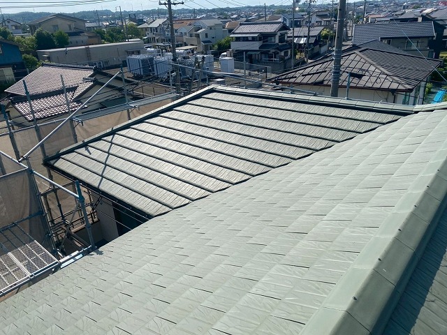 名古屋市天白区の屋根棟瓦取り直し工事、土台を再構築した後に行った棟瓦復旧工程