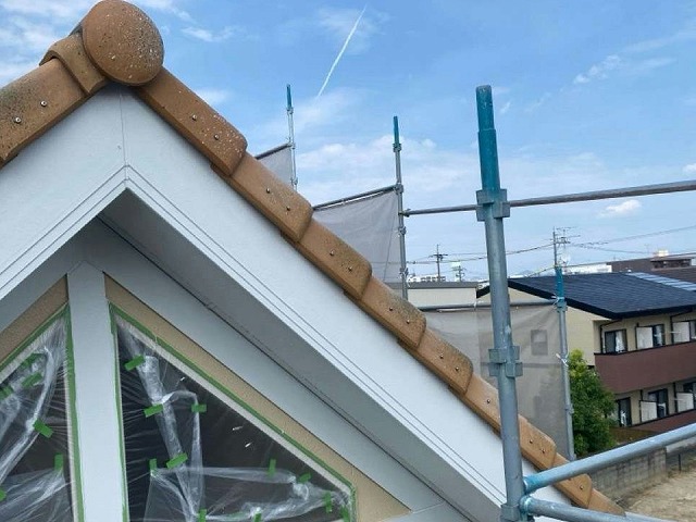 名古屋市名東区で窓まわりのモール材への塗装、外壁塗装と同時施工で将来コストを軽減
