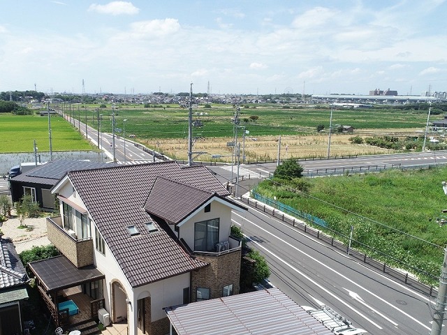 豊田市でセラマウント屋根の無料点検、棟部漆喰や谷板金、破風板などの経年劣化