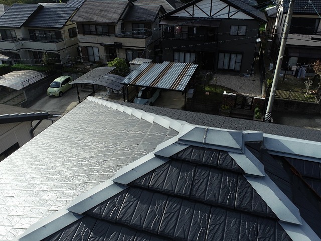 豊明市の屋根役物取り替え、モルロックによる強度な棟部土台