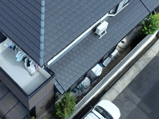 名古屋市天白区でケラバ部役物取り替え、既存ケラバ板金の撤去と下地補強