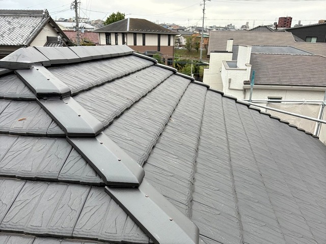 名古屋市天白区で棟部役物取り替え、三角冠瓦の設置で耐久性と美観を両立