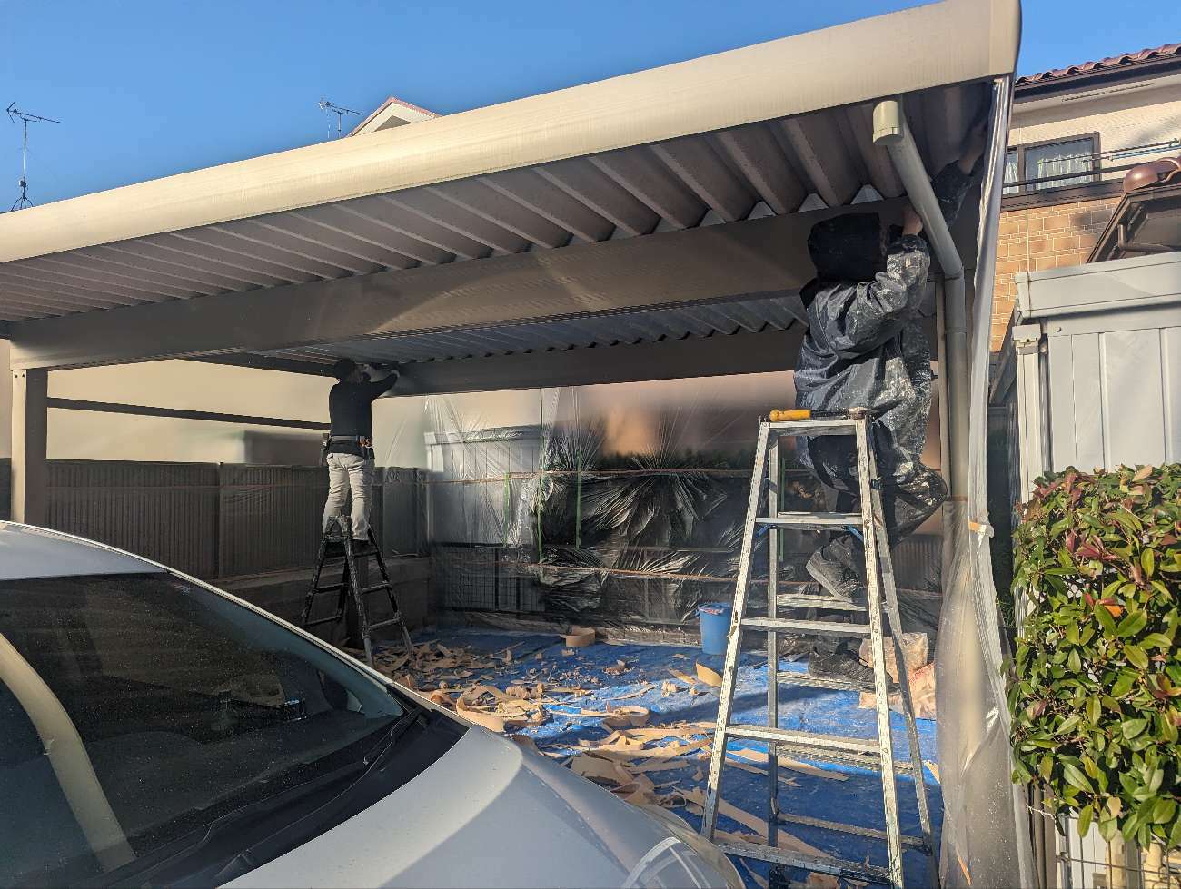 マスカーなどで養生