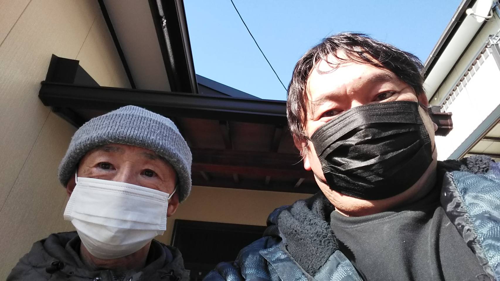 名古屋市緑区　屋根の葺き替え工事と外壁塗装工事を行いました。