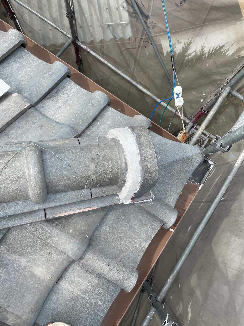 鬼瓦周辺の漆喰