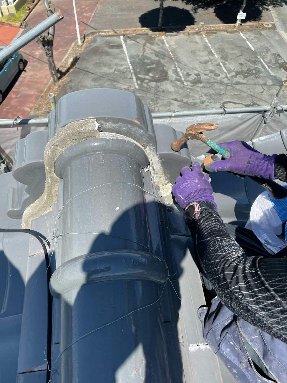 鬼瓦廻りの漆喰工事