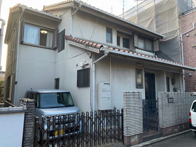 名古屋市南区で屋根の漆喰剥がれや棟瓦歪み、ビス緩みなど現場調査について