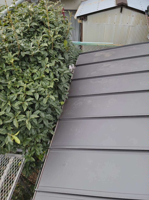 耐久性の高いガルバリウム鋼板屋根を使ったメンテナンス状況