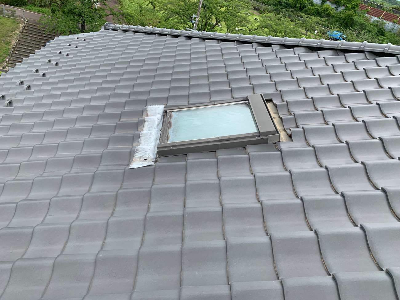 天窓から雨漏り発生