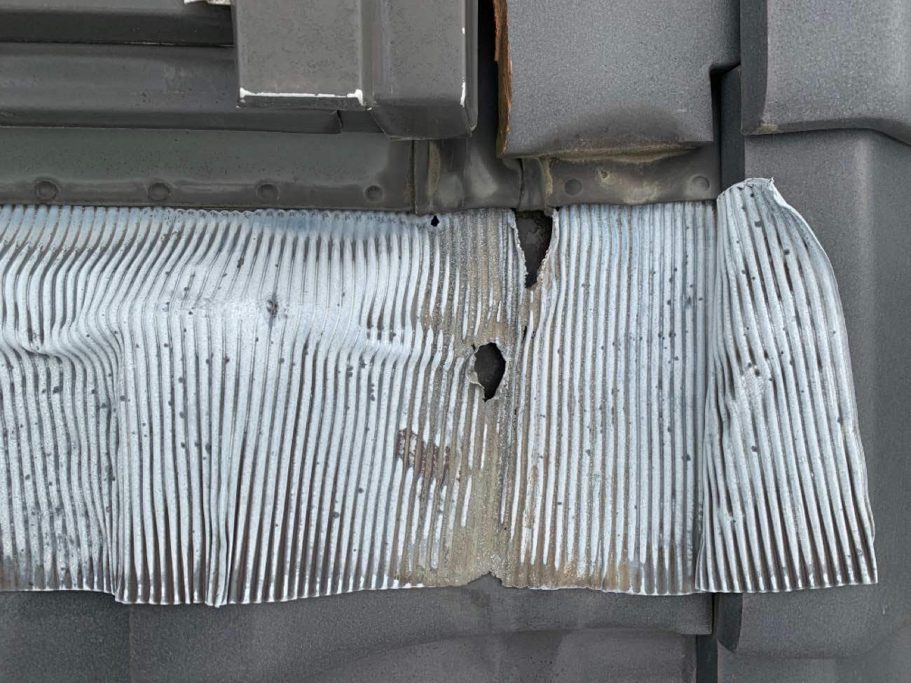 天窓のエプロン