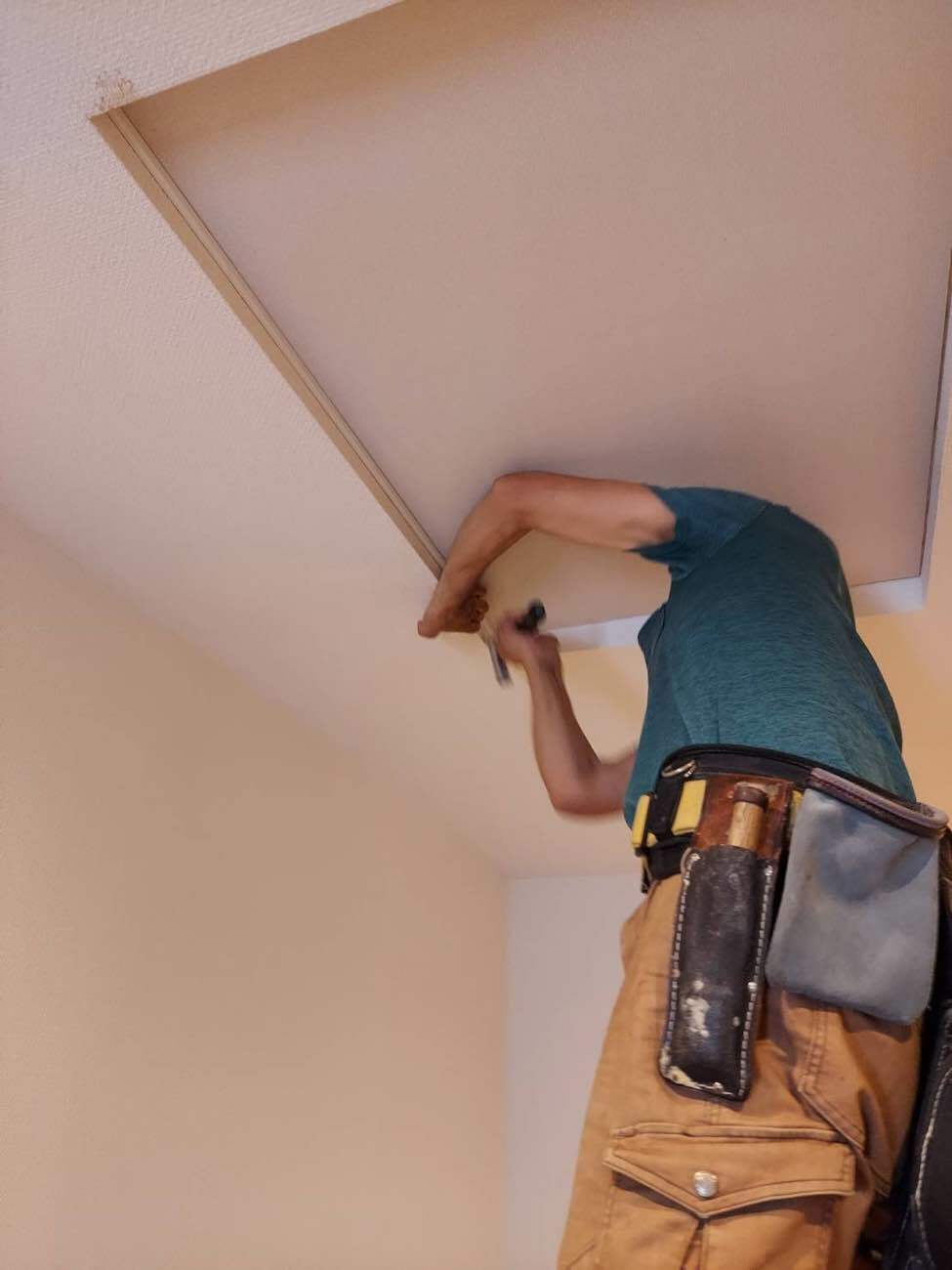 見切りの取り付け