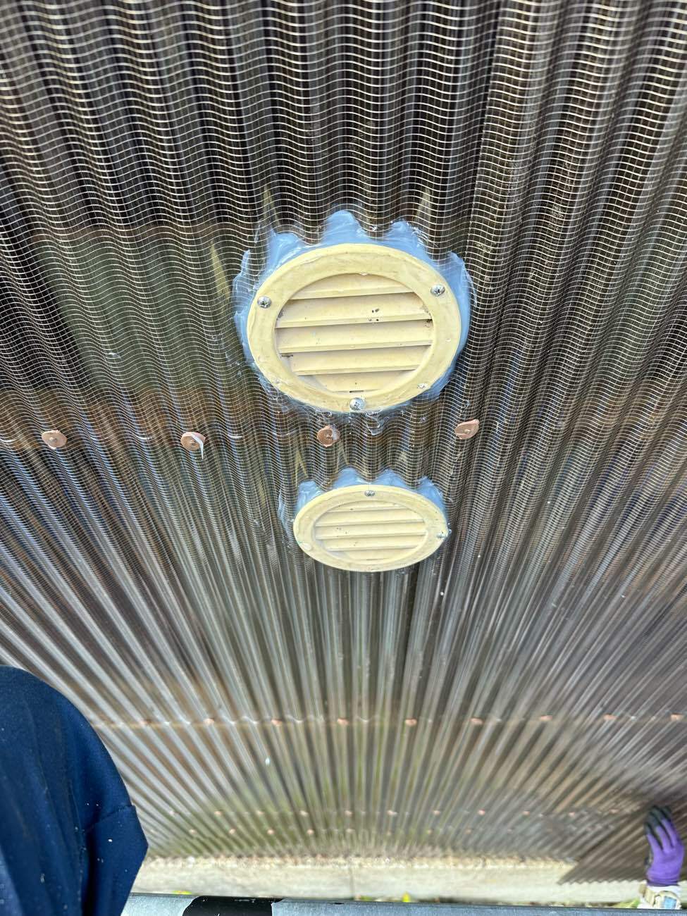 シーリング材を充填