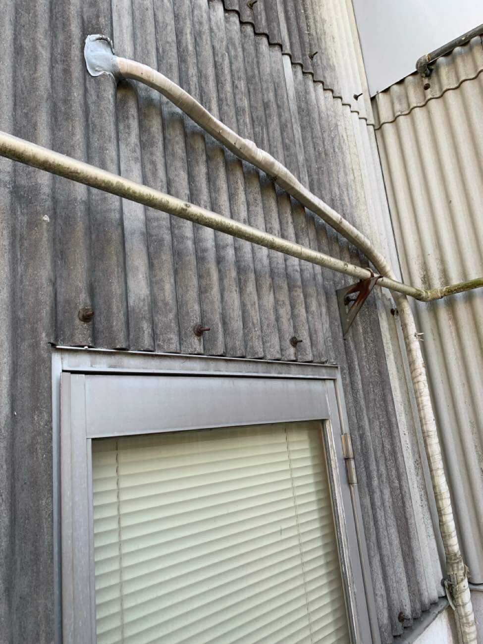 フックボルトのサビ